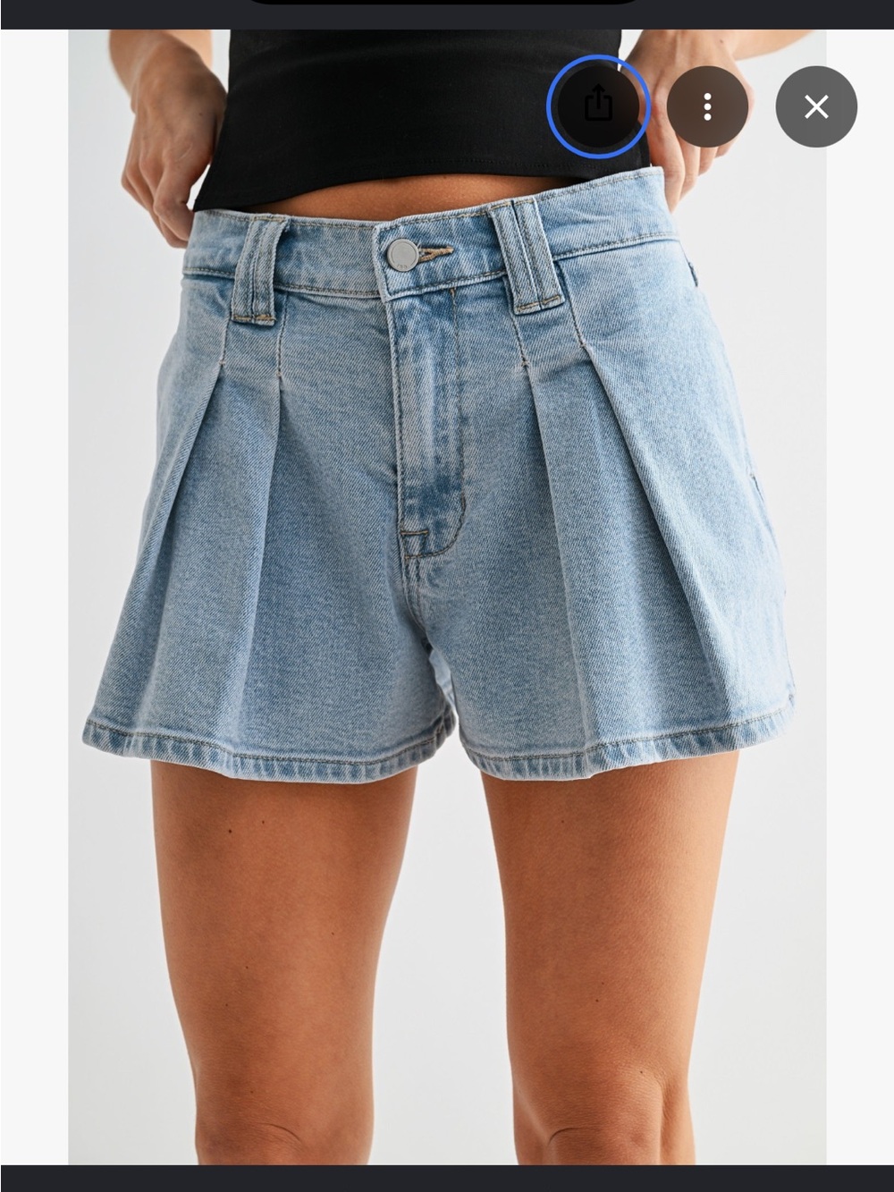 JBD Light Wash Pleated Denim Shorts